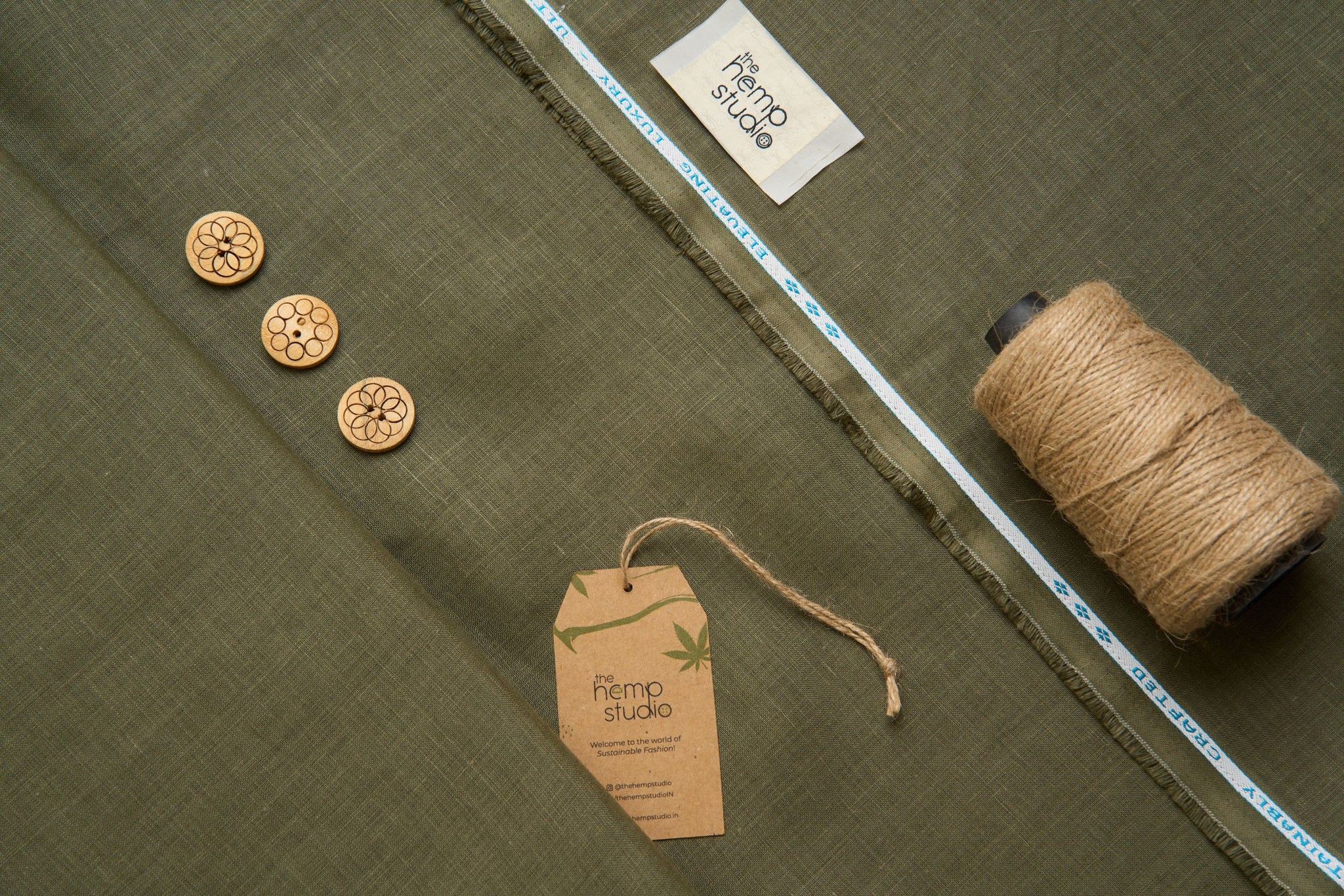 Pango SD – Capulet Olive